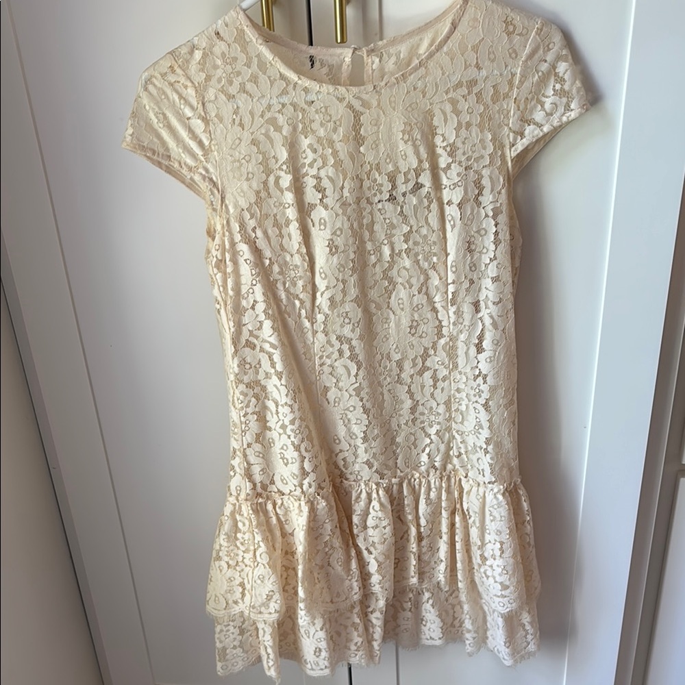 Size 0 Ann Taylor Loft cream lace dress